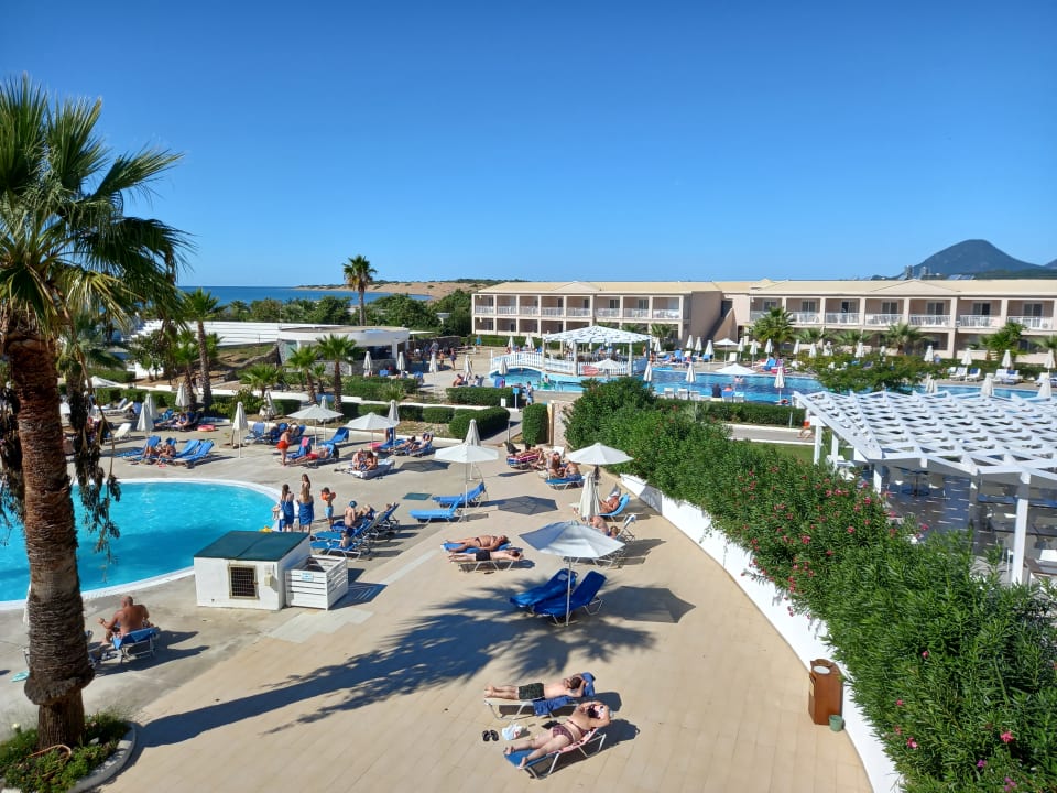 Außenansicht Sandy Beach Resort