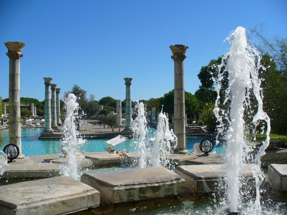 Antik-Pool Xanadu Resort Hotel