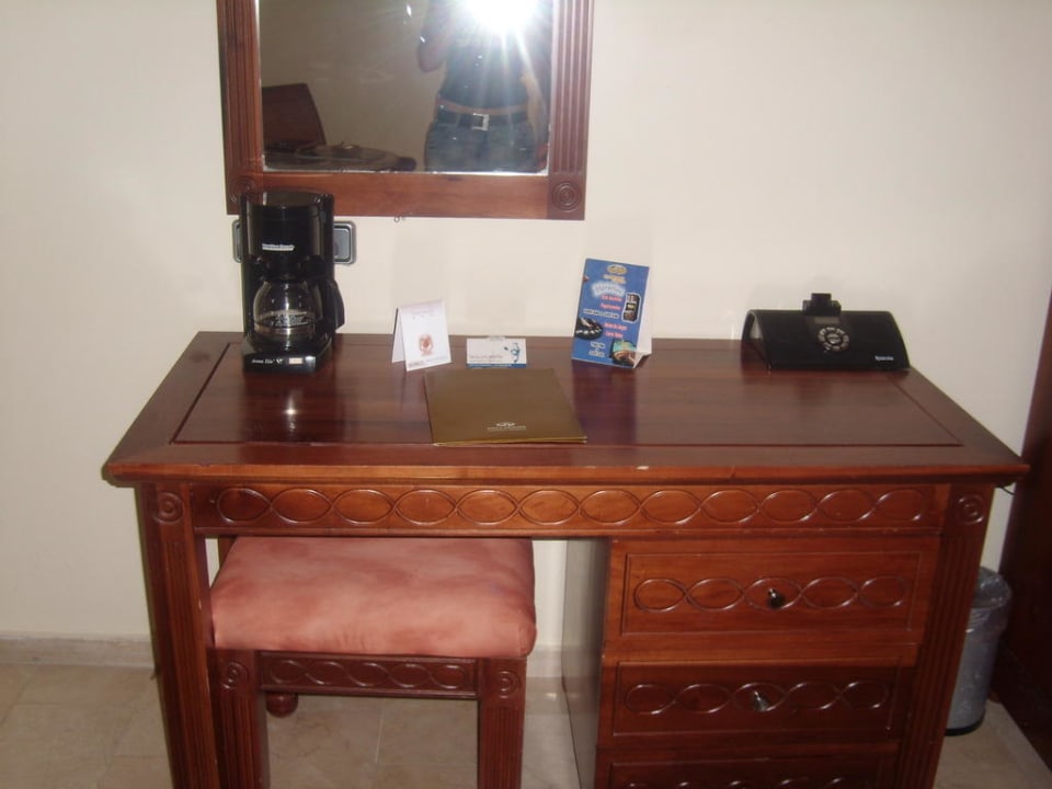 Schreibtisch Hotel Grand Palladium Palace Resort, Spa & Casino