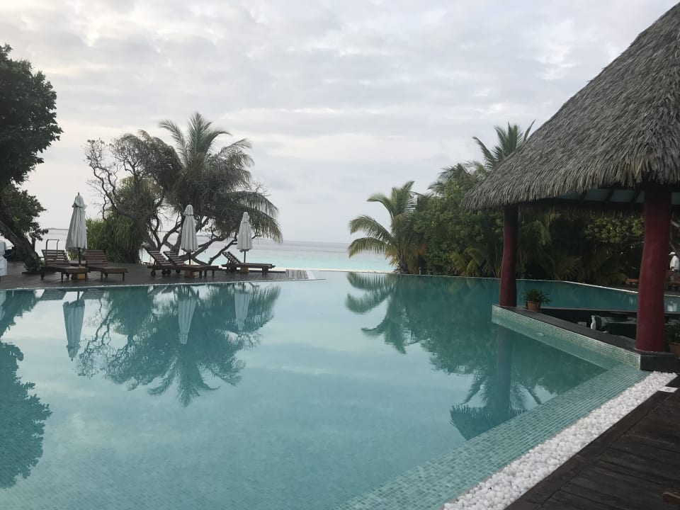 Pool Adaaran Select Meedhupparu Island Resort - Premium All Inclusive