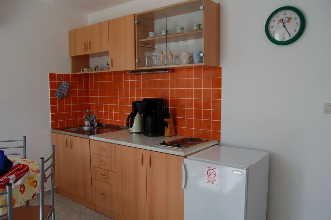 Küchenblock Apartments Dama