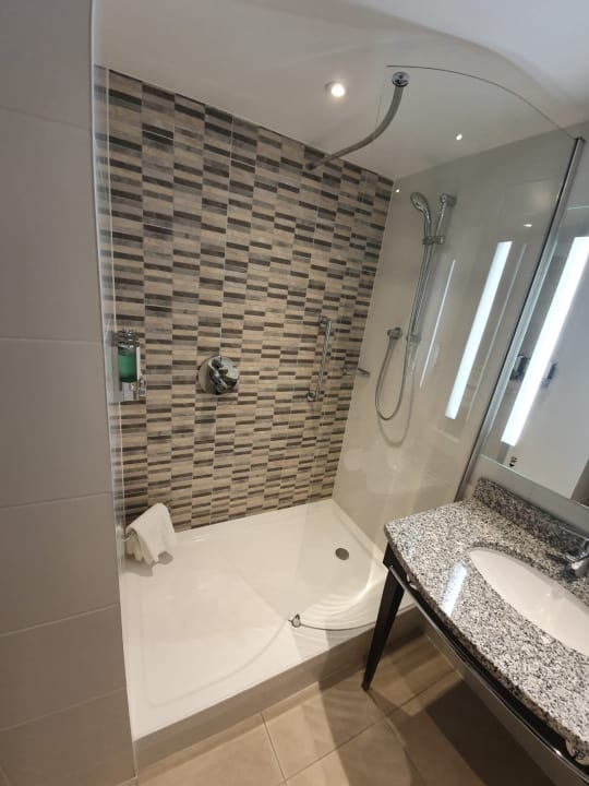 Zimmer Hampton By Hilton London Stansted Airport