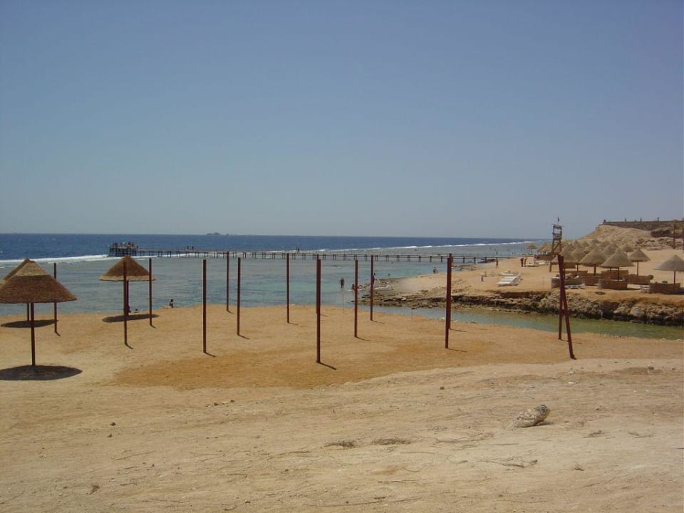 Strand Parrotel Beach Resort