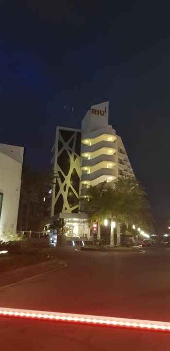 Außenansicht Hotel Riu Papayas