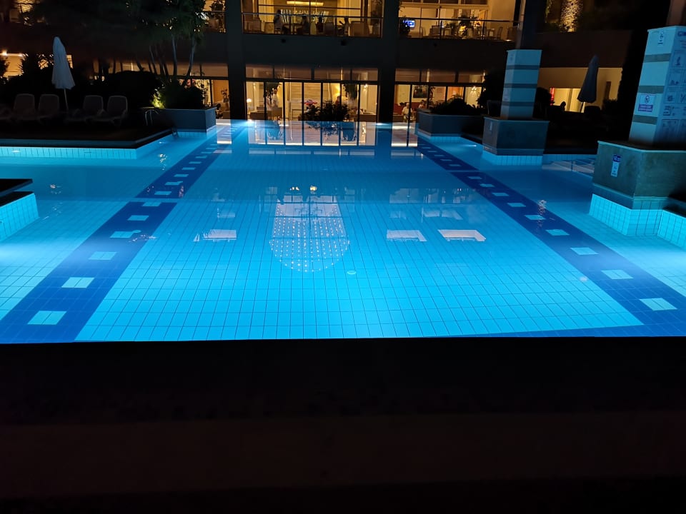 Pool TUI BLUE Xanthe