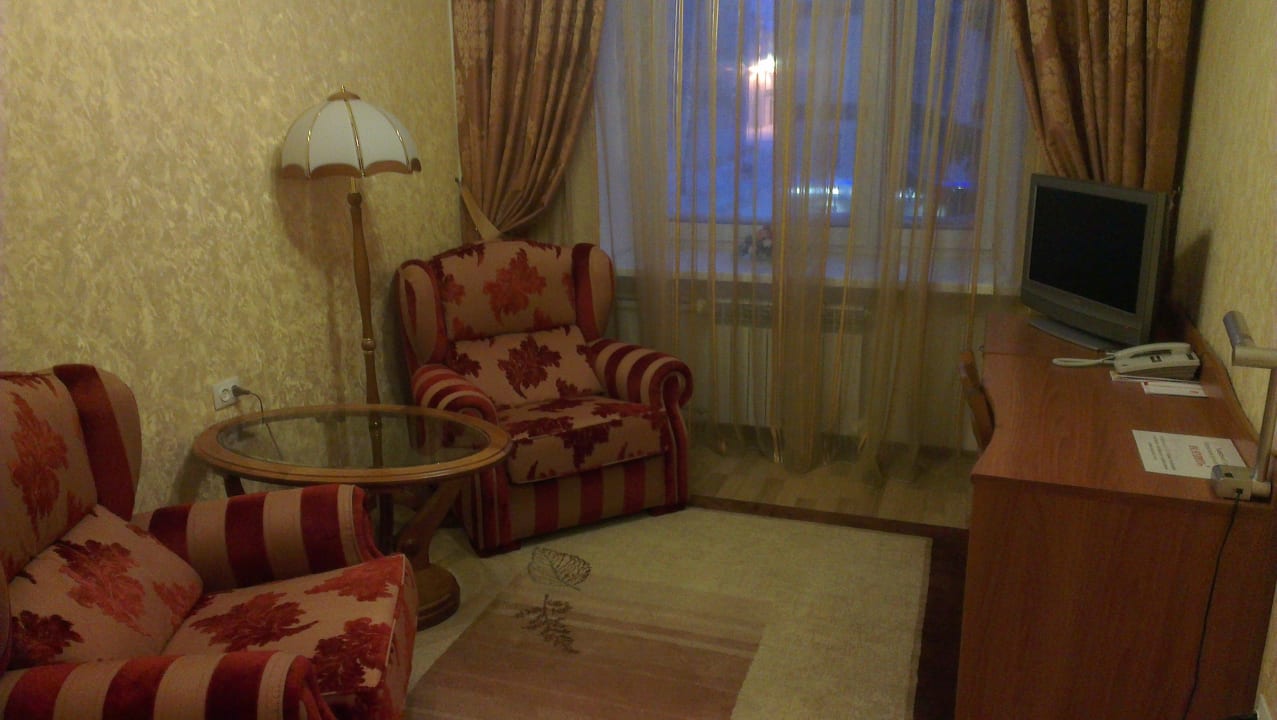 Wohnzimmer Hotel Oktyabrskaya