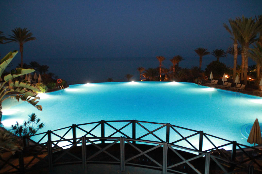 Pool R2 Rio Calma Hotel & Spa & Conference