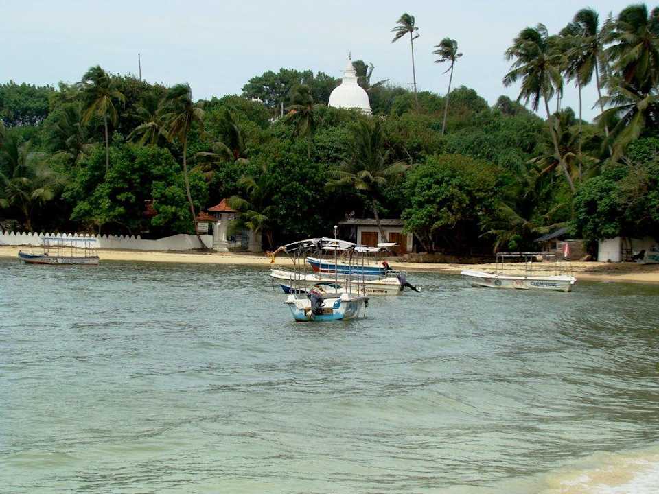 Beach Calamander Unawatuna Beach Resort