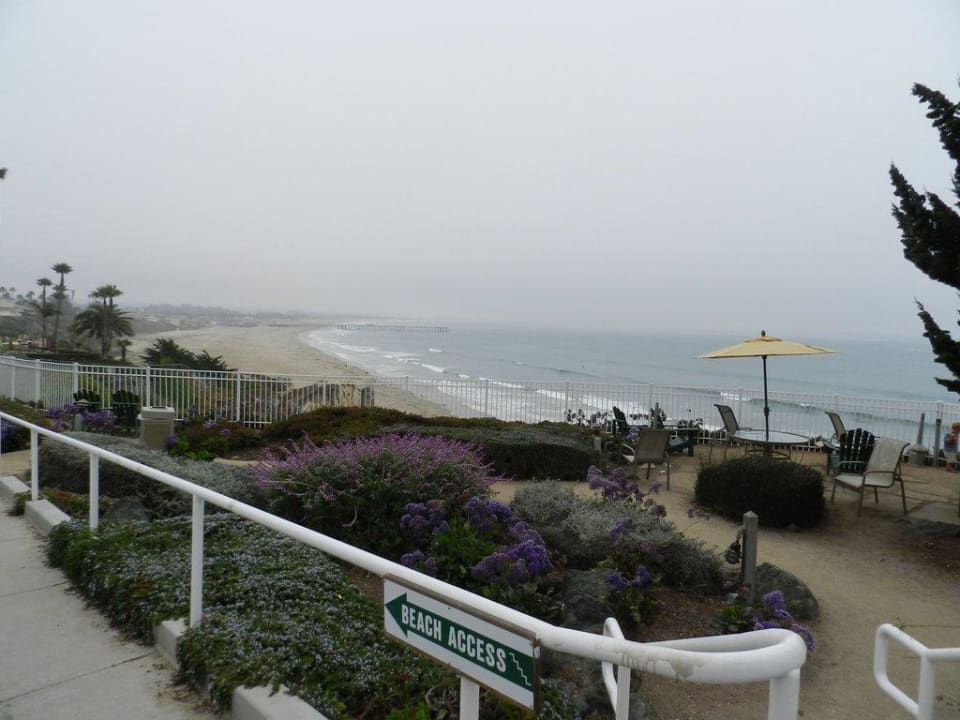 Auf dem Weg zum Strand Hotel Cottage Inn By the Sea