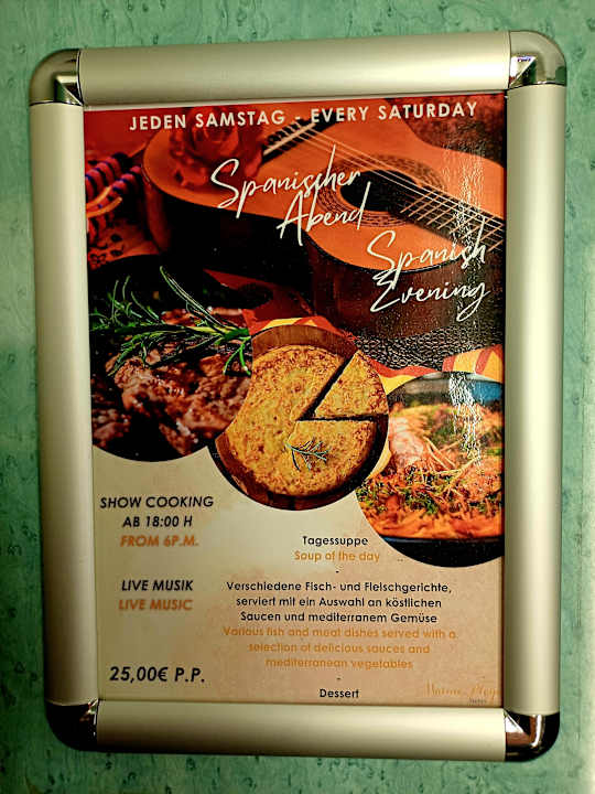 Gastro Marina Playa Suite Hotel