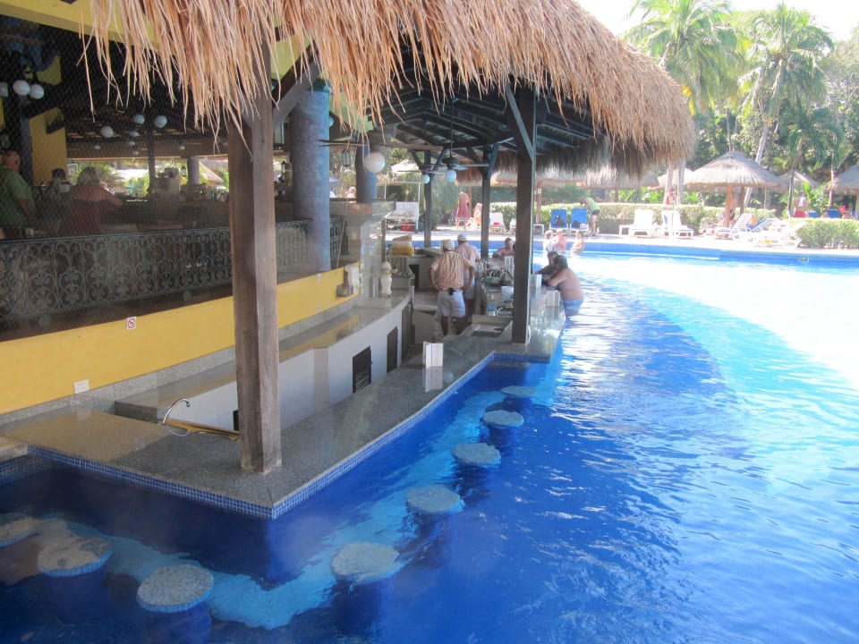 Poolbar Hotel Riu Tequila