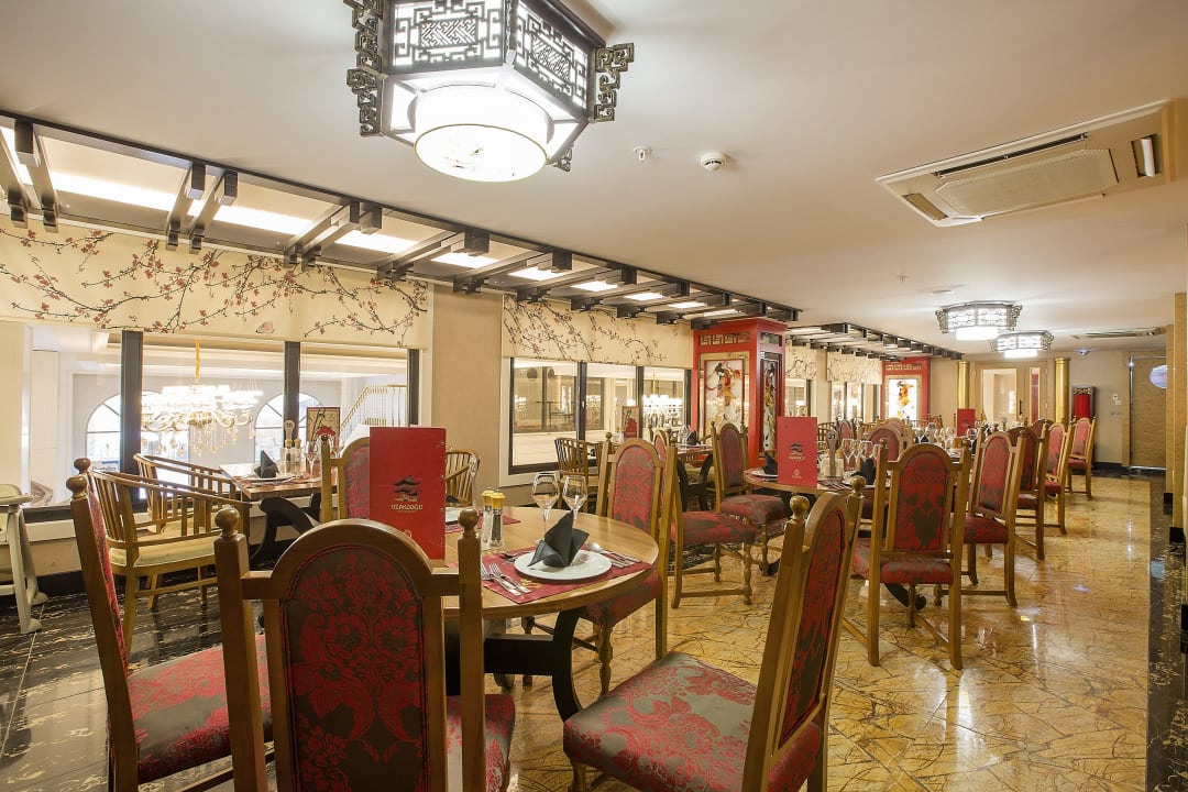 Gastro J'adore Deluxe Hotel & Spa