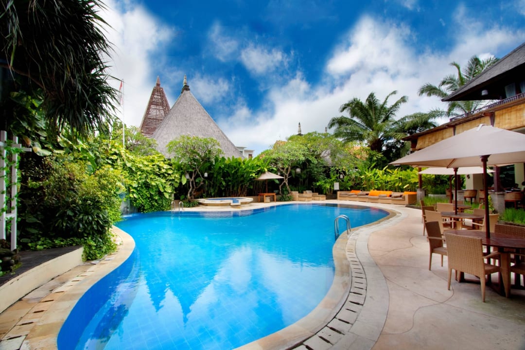 Shinta Pool Ramayana Resort & Spa