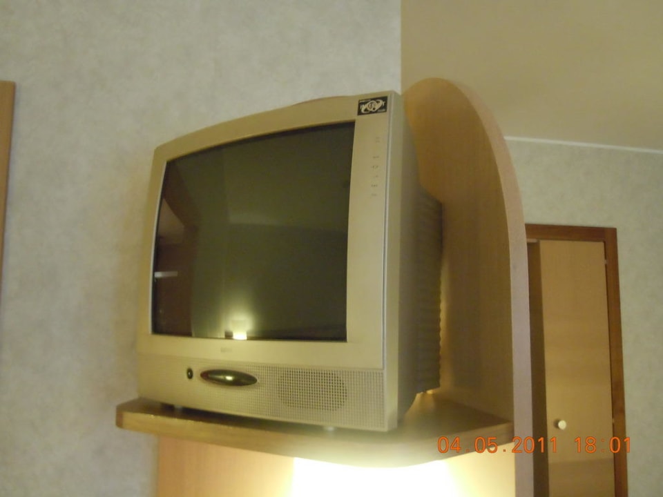 TV-Gerät im Zimmer Mercure Hotel Roma West