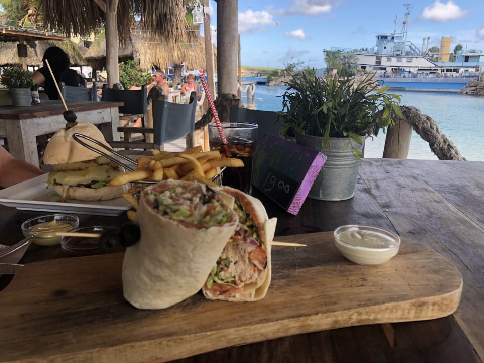 Gastro LionsDive Beach Resort