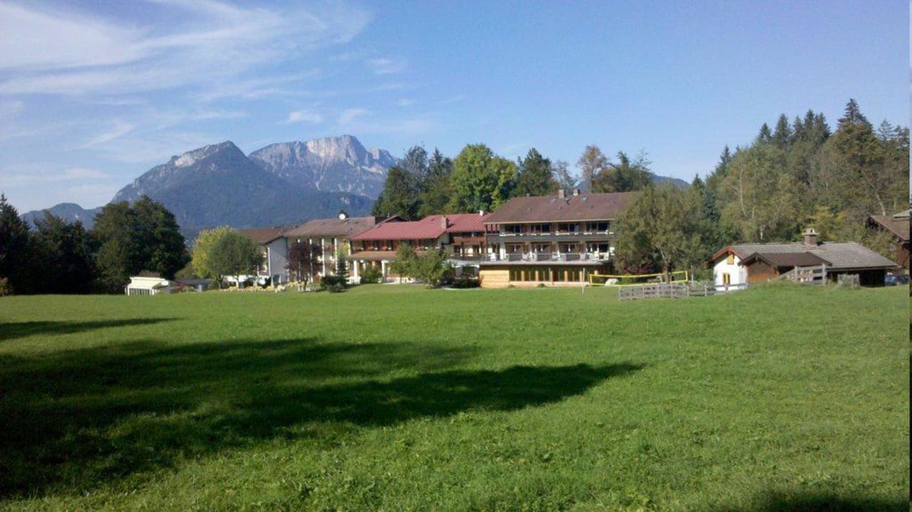 Hotelansicht Alm- & Wellnesshotel Alpenhof
