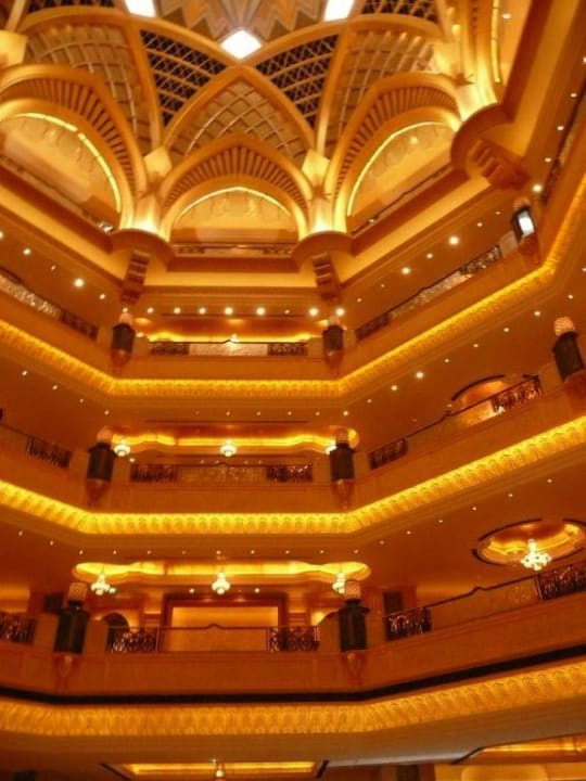 Im Eingangsbereich des Hotels Emirates Palace Mandarin Oriental