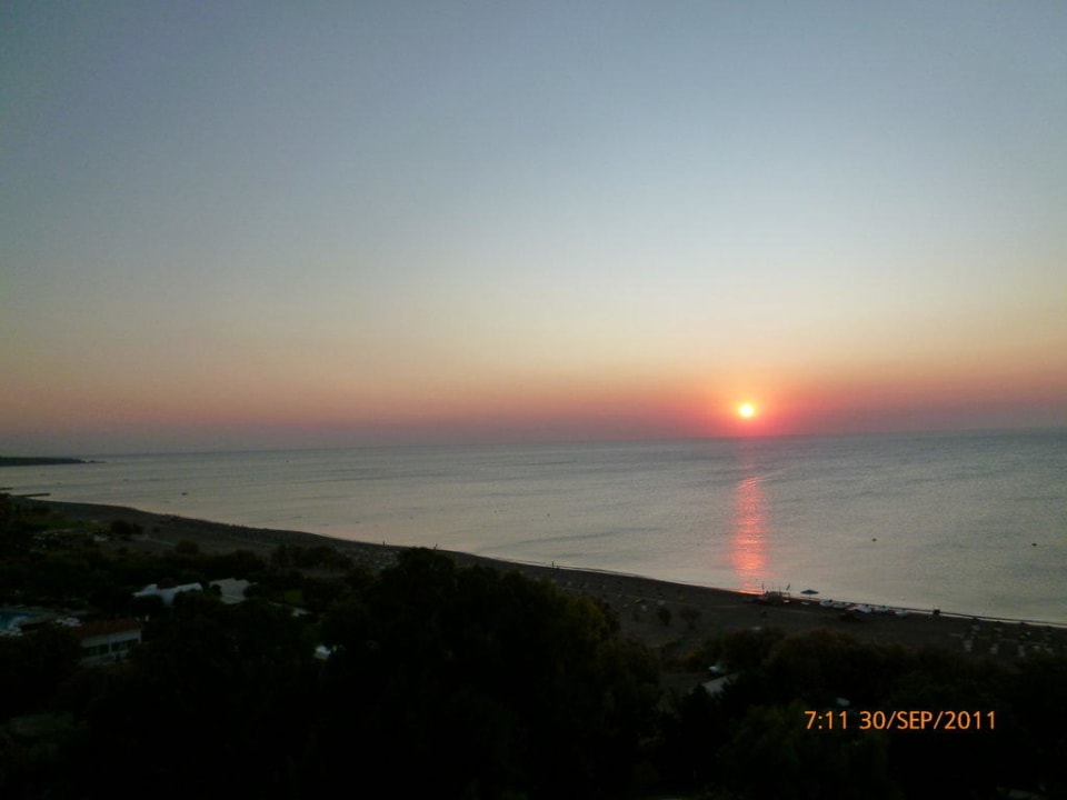 Sonnenaufgang Hotel Calypso Beach