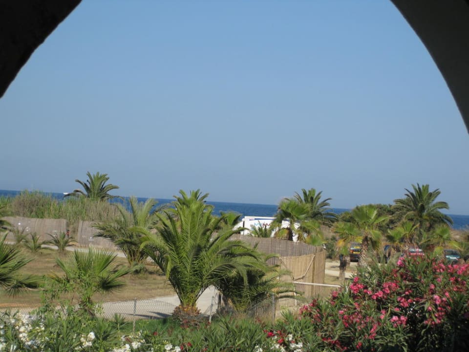 Seitlicher Balkonausblick FERGUS Style Bahamas