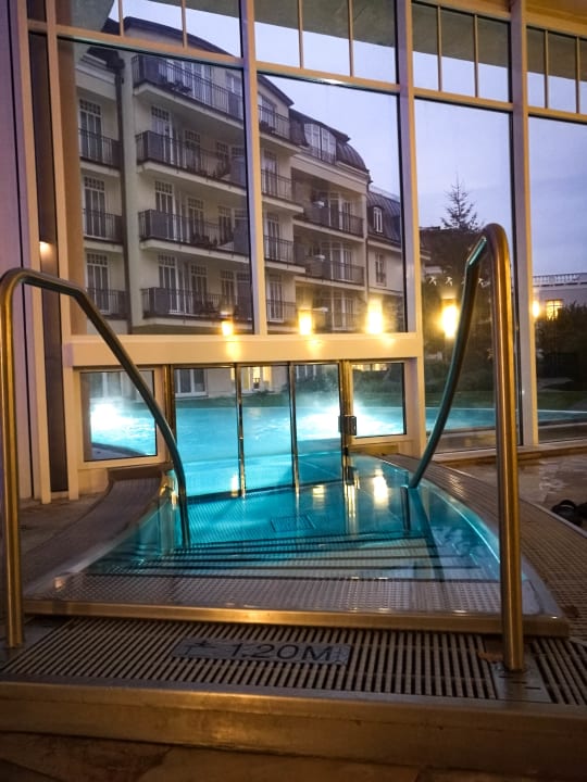 Pool Falkensteiner Spa Resort Marienbad