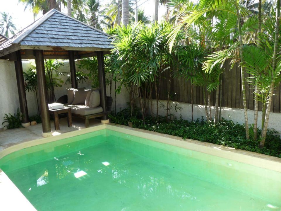 Sitzecke im Garten der Poolvilla Nr. 227 Wyndham Hua Hin Pranburi Resort & Villas