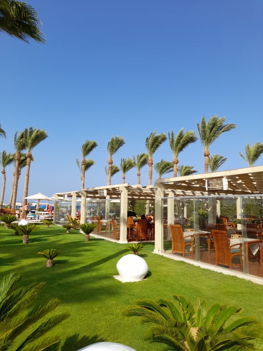 Gastro Premier Le Reve Hotel & Spa