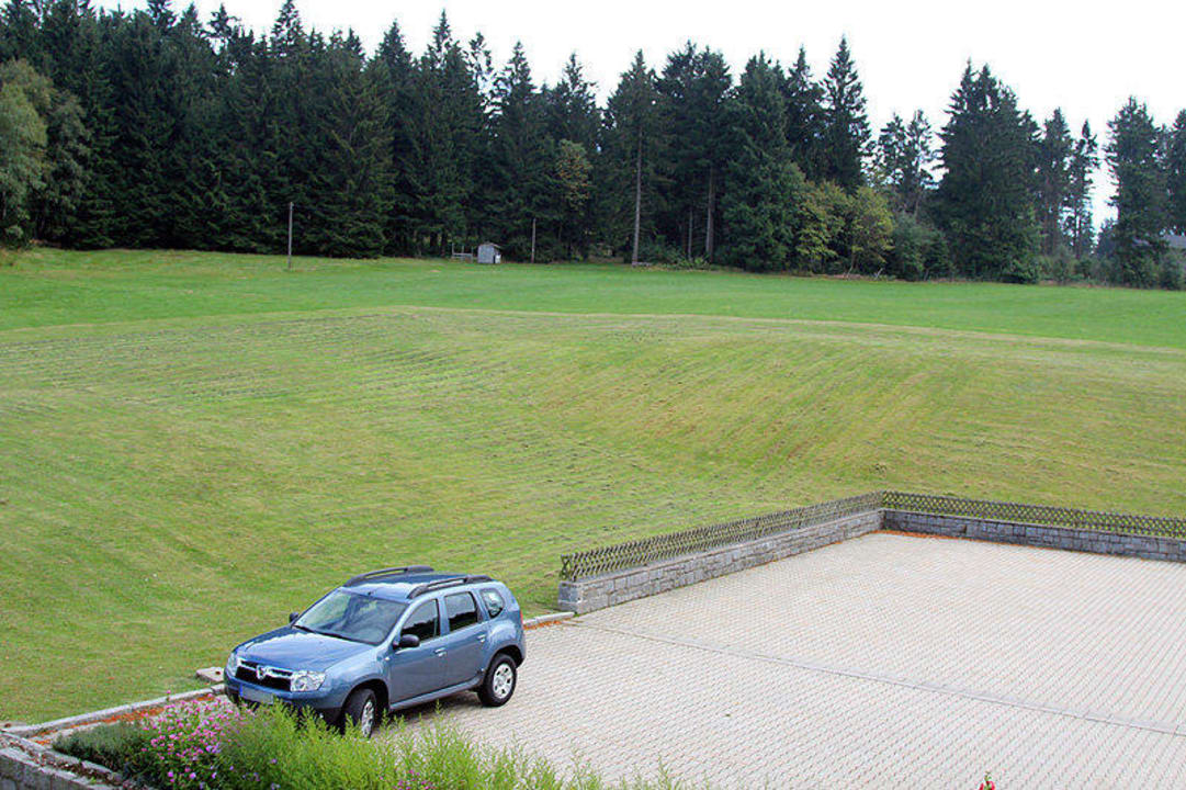 Ausblick vom Balkon Hotel Berggasthof Markbuchen