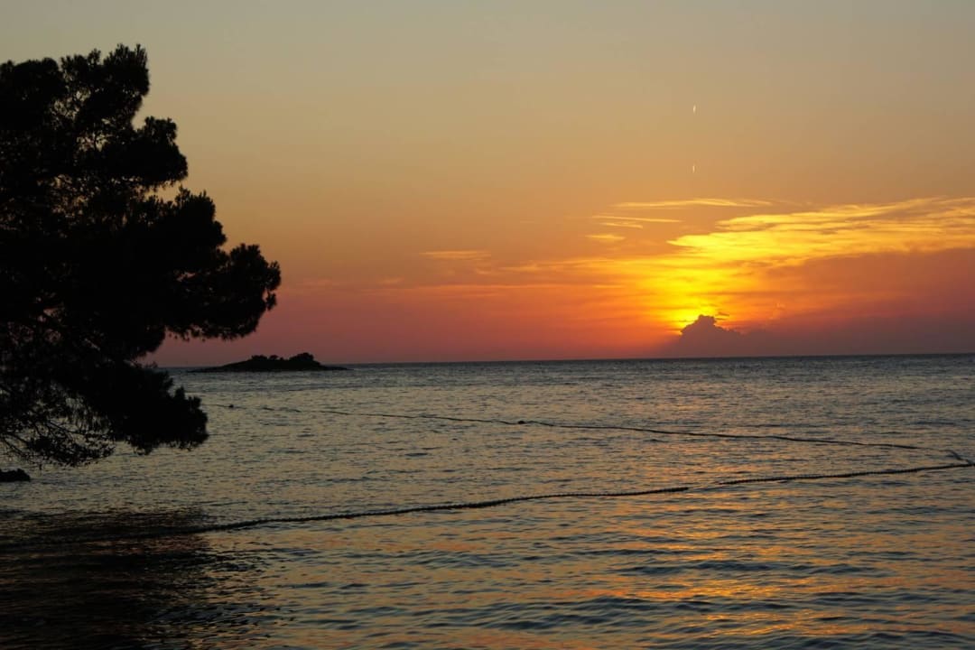 Sonnenuntergang von der Bar Apartments Bellevue Plava Laguna