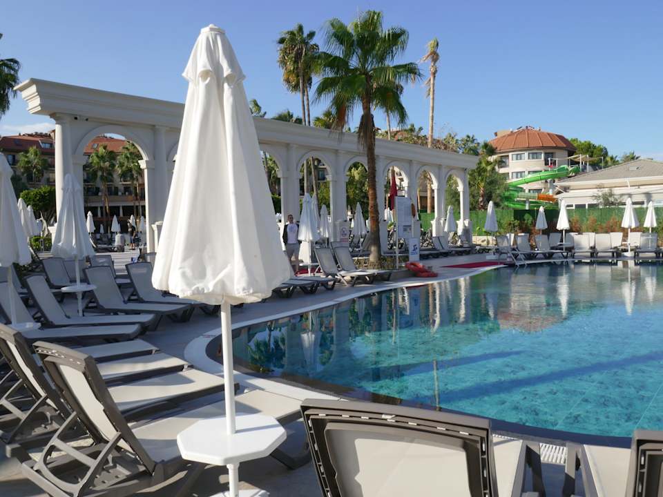 Pool allsun Numa Club Side