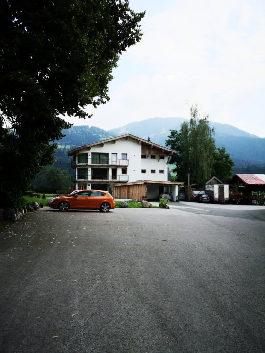Außenansicht Bauernhof Lindenhof