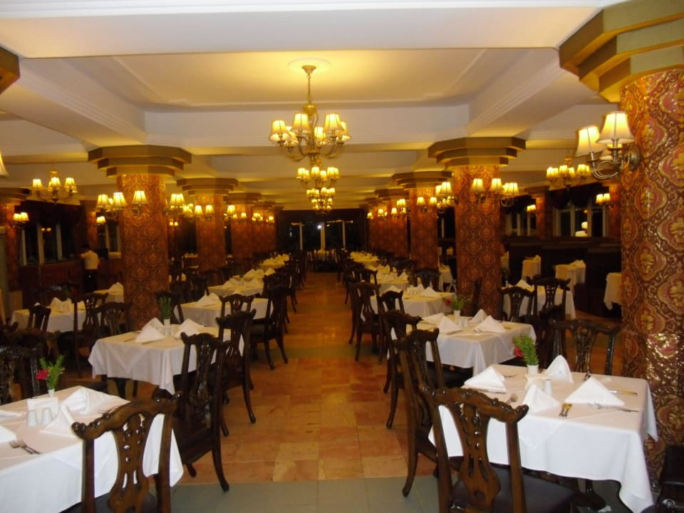 Hauptrestaurant Botanik Hotel & Resort