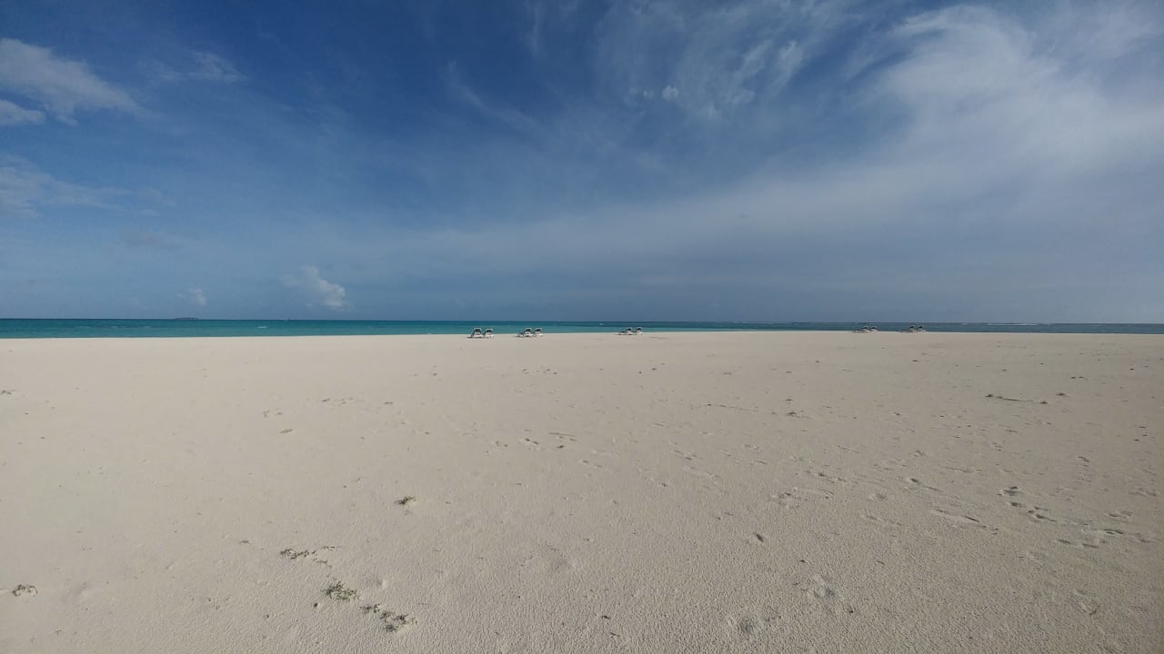 Strand Meeru Maldives Resort Island