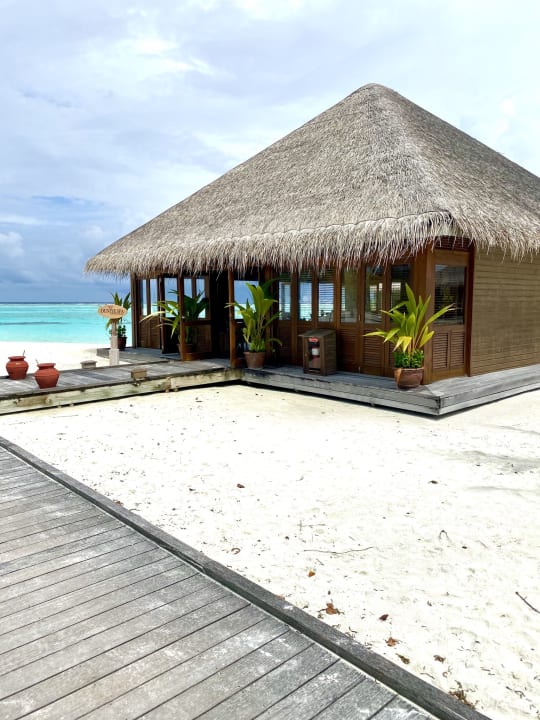 Strand Meeru Maldives Resort Island