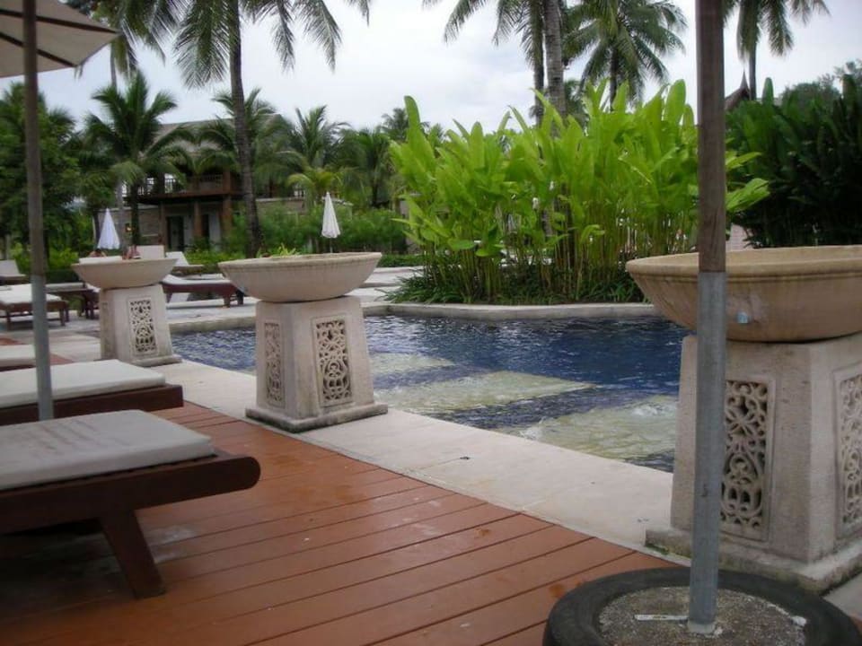 Pool Palm Galleria Resort