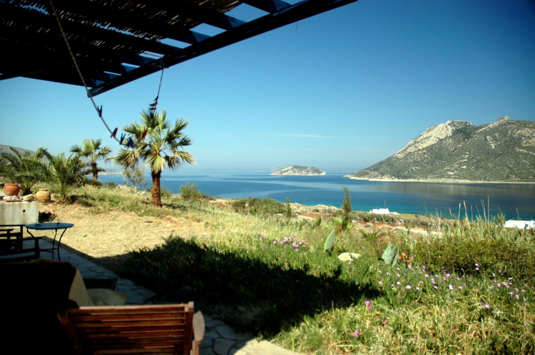 Private Terrasse vor dem Studio Apartments Agios Pavlos