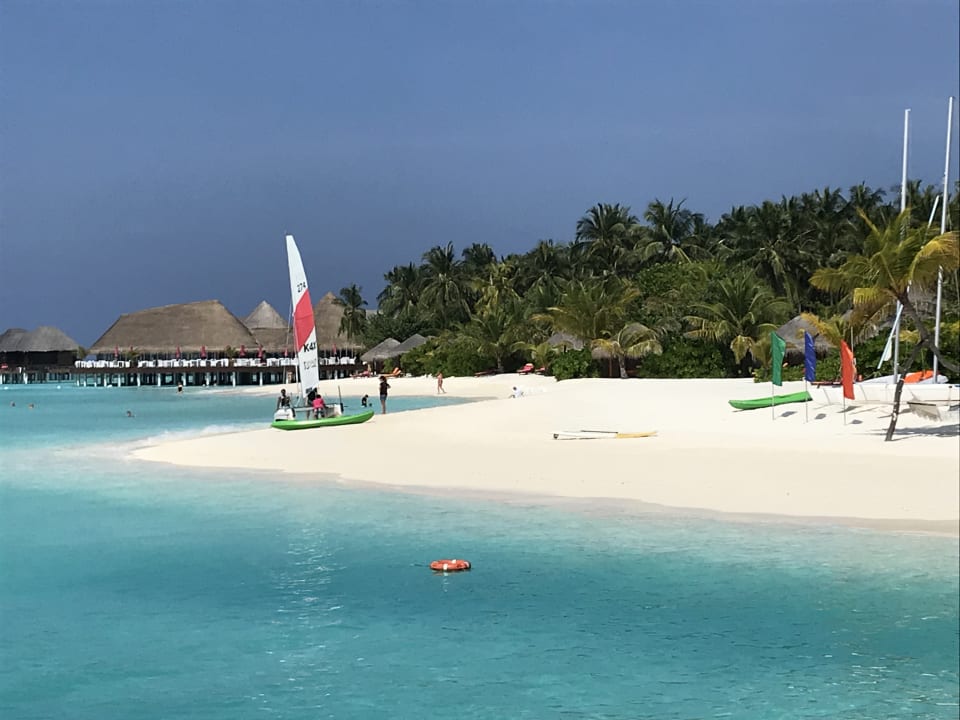 Strand Sun Siyam Vilu Reef