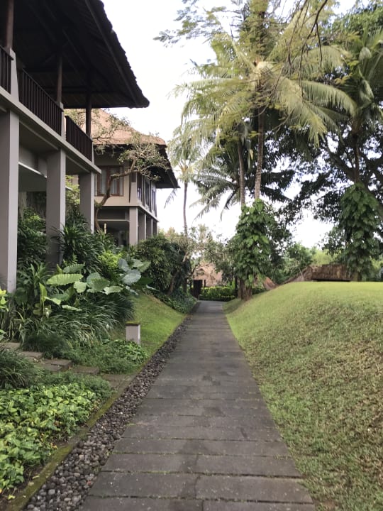 Gartenanlage Maya Ubud Resort & Spa Bali