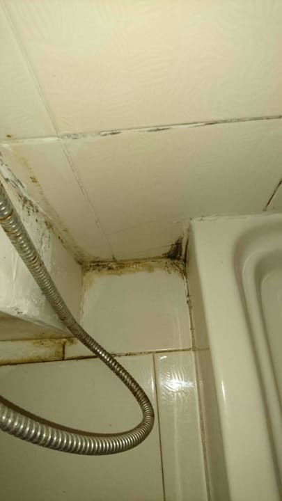 Badezimmer Porto Koukla Beach