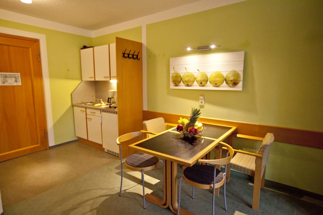 Zimmer Hotel & Appartementhof Waldeck