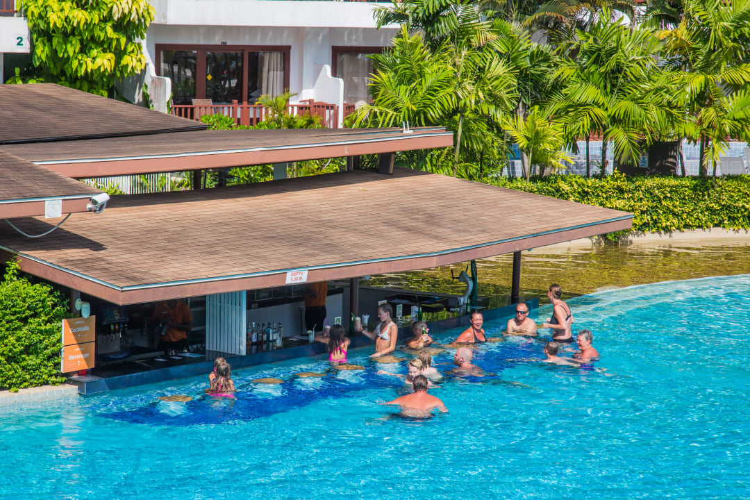 Pool Arinara Bangtao Beach Resort