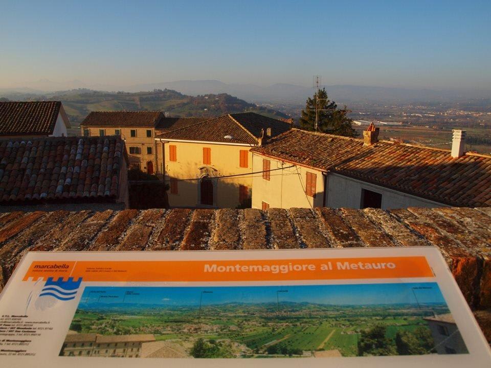 Vista sulla vallata  Hotel Mons Major Relais