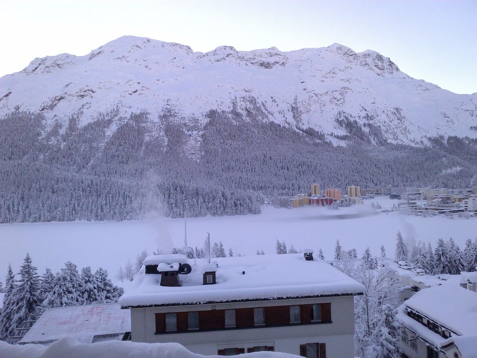 Weihnächtlich Hotel Schweizerhof St. Moritz