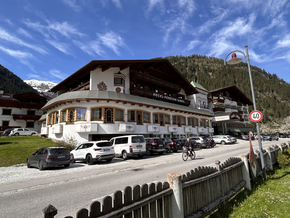 Außenansicht Alpenhotel Kindl