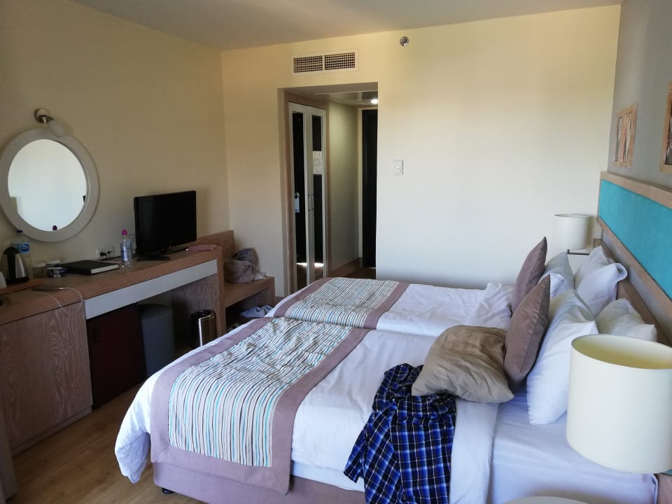 Zimmer Asteria Collection Side