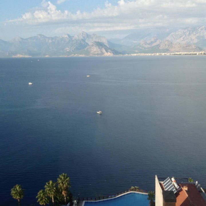 Blick aus der 9. Etage Ramada Plaza by Wyndham Antalya