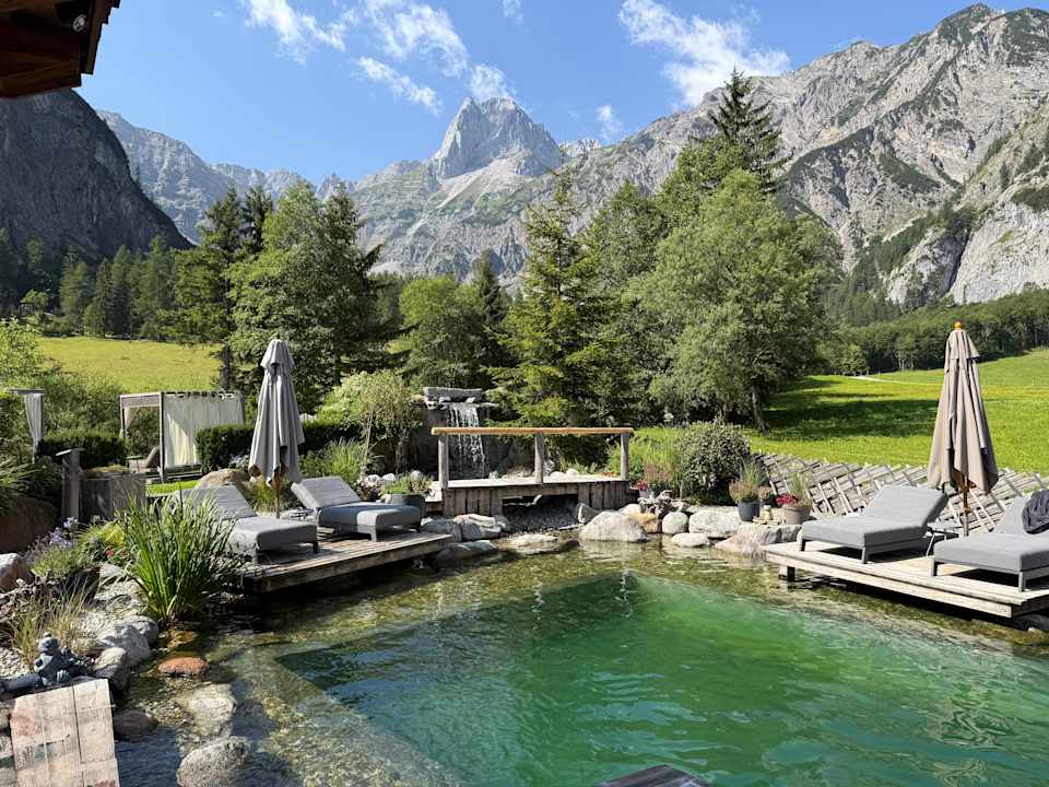 Pool Gramai Alm alpengenuss & natur spa