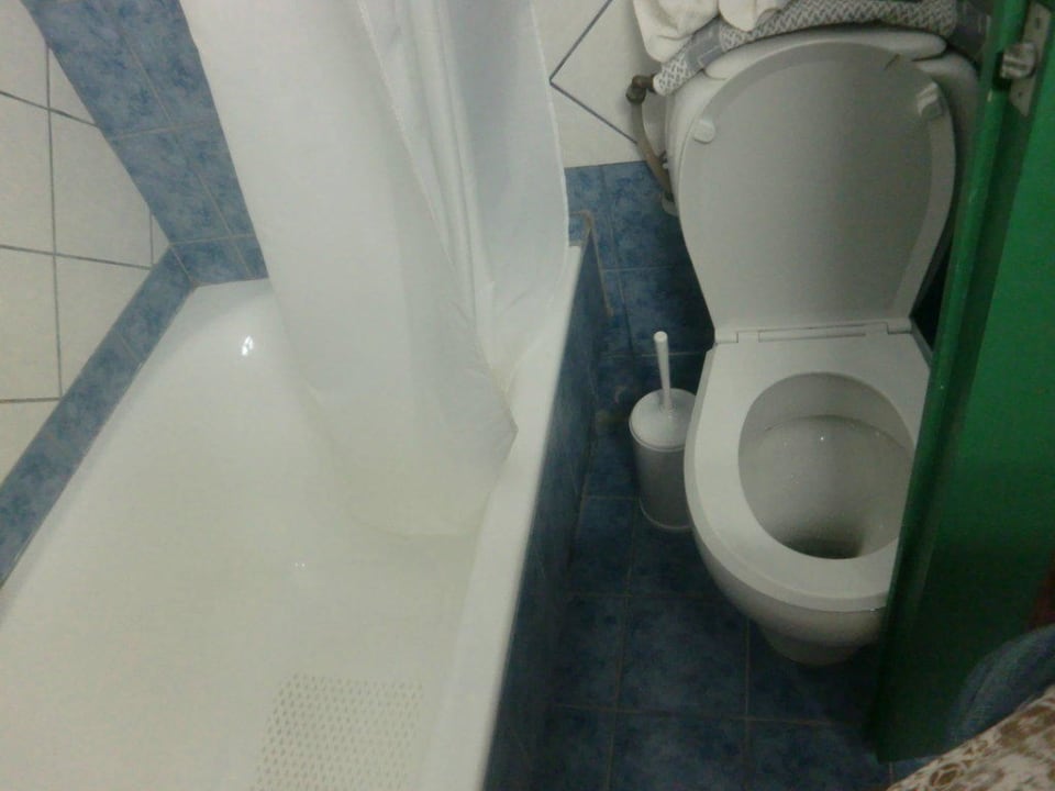 Horrorbad Dimitrios Beach Hotel