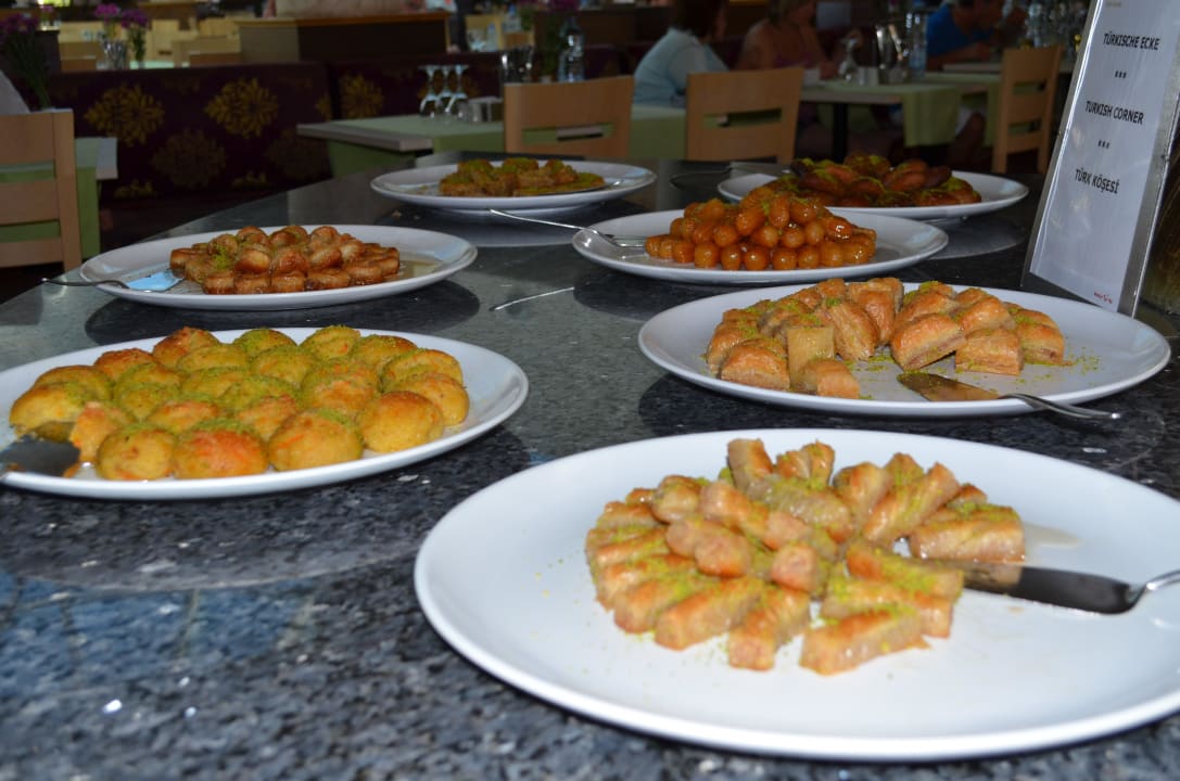 Desser Buffet Türkische Ecke TUI BLUE Palm Garden