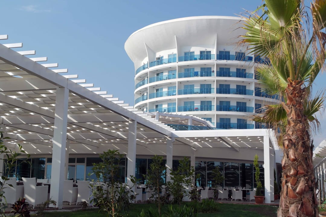 Hauptgebäude mit Restaurant Sultan of Dreams Hotel & Spa