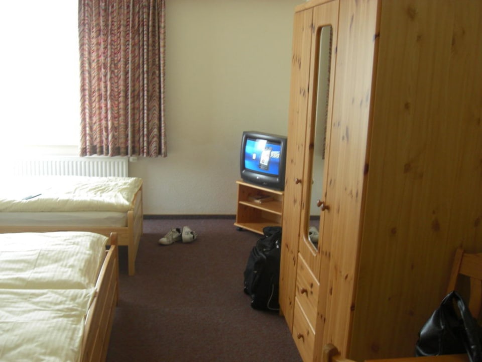 Sogar mit TV Hotel Großer Krug